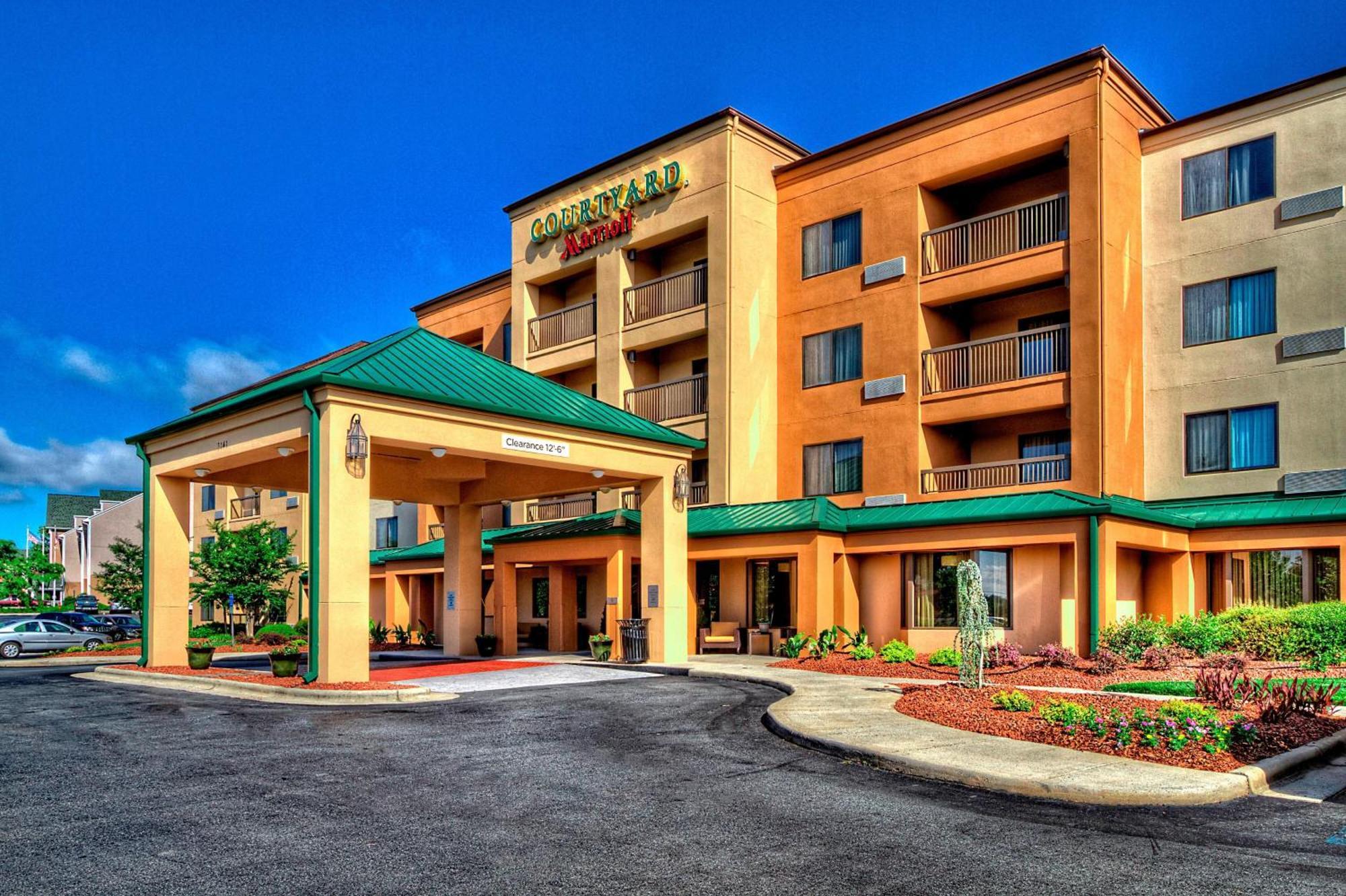 Courtyard By Marriott Burlington Exterior foto